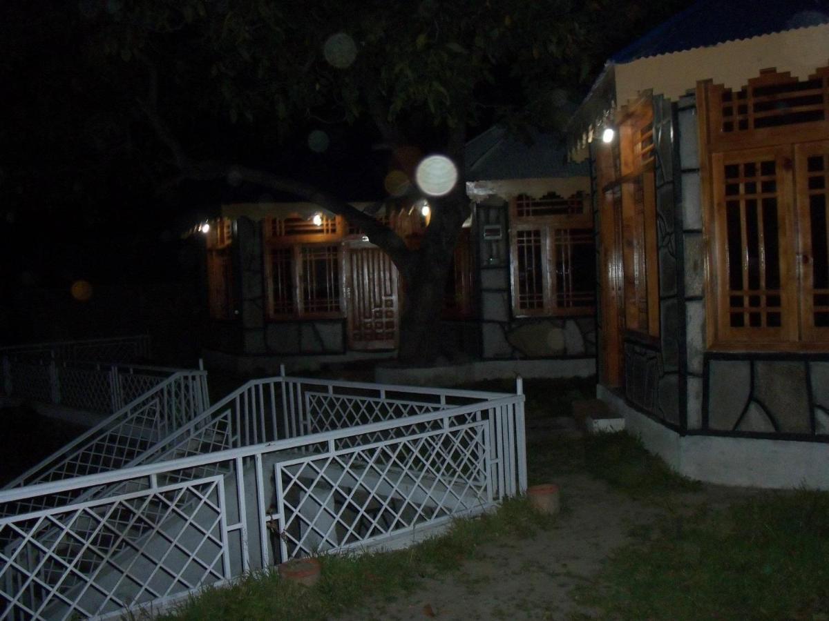 Hotel Manila Huts Naran Exteriér fotografie